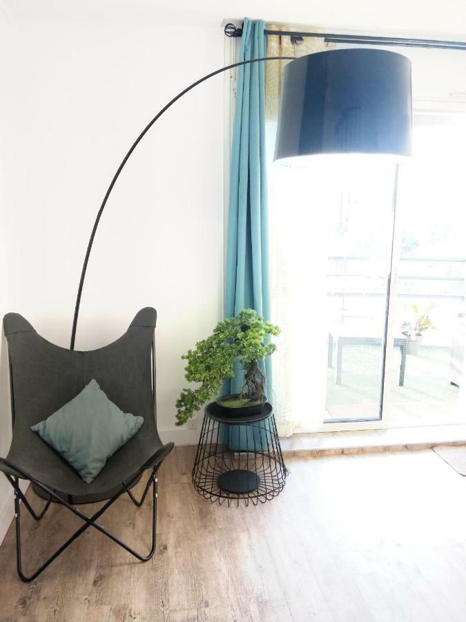 Apartamento LesClésDuBonheur, 47m2-Terrasse privative&Parking-RER B TGV 10min-Orly 20min by B4W Massy  Exterior foto