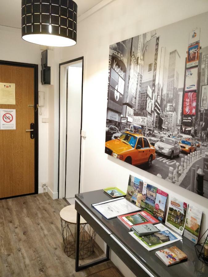 Apartamento LesClésDuBonheur, 47m2-Terrasse privative&Parking-RER B TGV 10min-Orly 20min by B4W Massy  Exterior foto