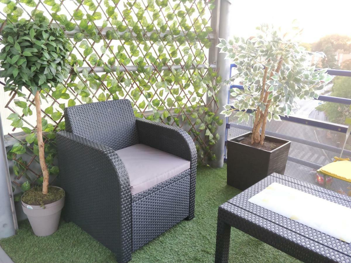 Apartamento LesClésDuBonheur, 47m2-Terrasse privative&Parking-RER B TGV 10min-Orly 20min by B4W Massy  Exterior foto